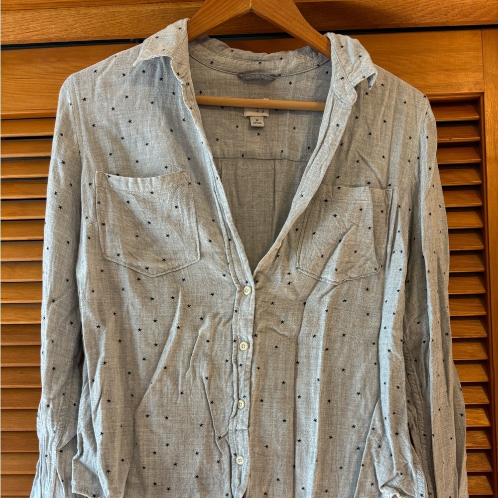 Women’s Gray/Navy Star Shirt